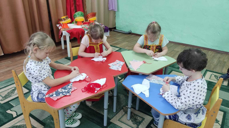 В нашем детском саду прошло мероприятие, посвященное приходу весны.